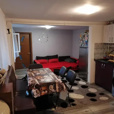 Casuta Cu Flori Năvodari