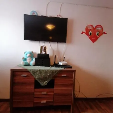 Casuta Cu Flori Năvodari