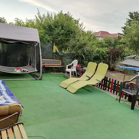 Casuta Cu Flori Vakantiehuis *
